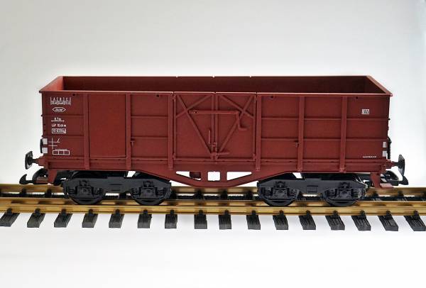 Zenner Hochbordwagen braun, Umbau eines LGB Wagens der Spur G auf Spur II 64mm