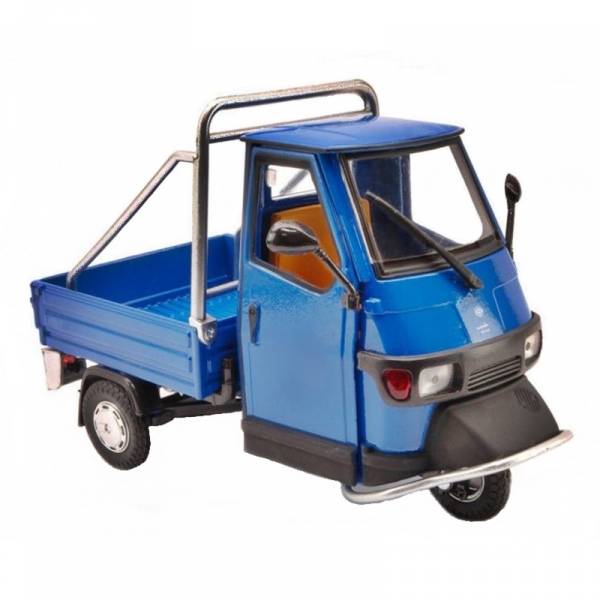 NewRay 1:18 Piaggio APE Gross 50 rot oder blau