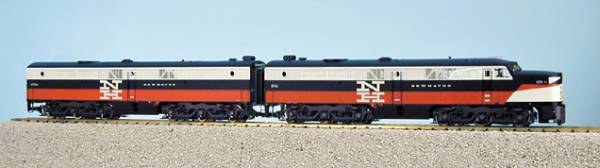 USA-Trains New Haven PA-1 & PB-1 - Black/White/Red ,Spur G