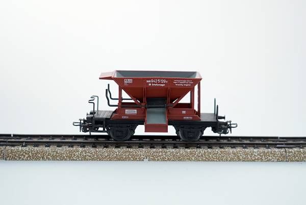 Märklin Güterwagen Schüttgutwagen, braun, DB, Spur H0, 1:87, gebrauch