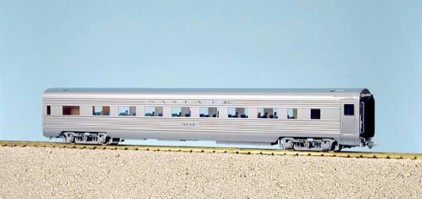 USA-Trains Santa Fe "Super Chief" Coach #3 - Stainless Steel ,Spur G