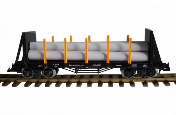 Zenner pipe car, stainless steel wheels, with yellow stanchions, four-axled, G gauge