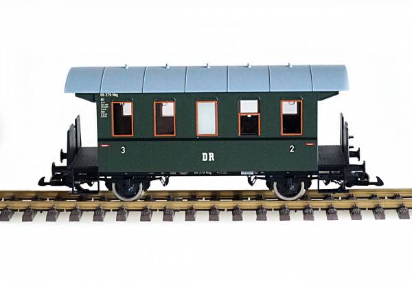 PIKO passenger car DR, green, scale G