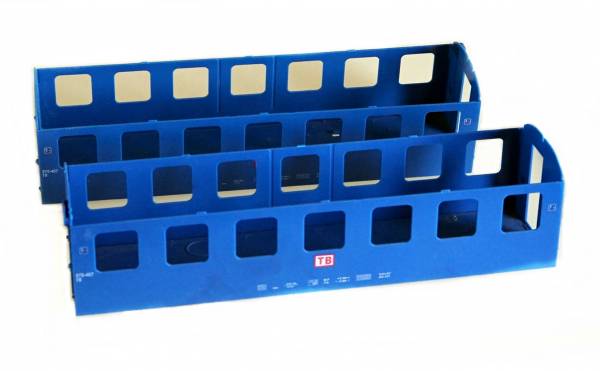 Train 2 Wagenkästen sächsischer Personenwagen, blau , 2. Wahl Spur G